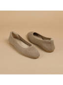 Beige color option, Currently selected