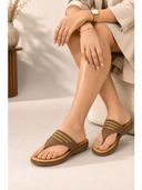 Beige color option, Currently selected