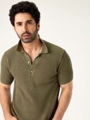 Olive color option, Currently selected