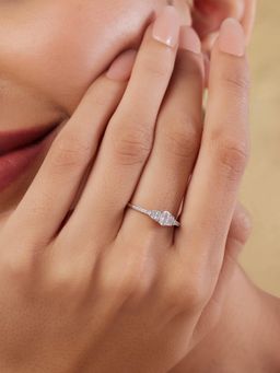 Indinoor - Vanique Everyday Silver Ring