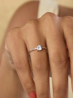 Indinoor - Tabi Everyday Silver Ring