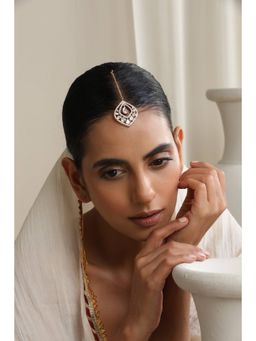 SWABHIMANN - Swarg Rose Gold Polki White Maang Tikka