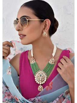 SWABHIMANN - Ziva Polki White Necklace with Earrings