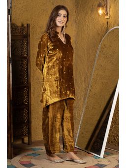 Urban Sundari - Ethnic Motifs Sequinned Mustard Velvet Co-Ord Set