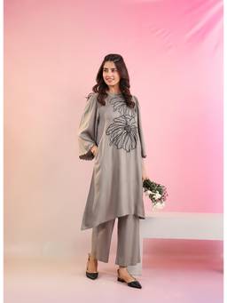 CUSTARD - Grey Embellished Rayon-Staple Cotton Round Neck Co-Ord Set