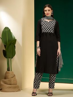 FASHOR - Floral Printed Straight Kurta With Pant & Dupatta