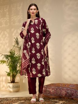 FASHOR - Ethnic Floral Printed Embroidered A-Line Kurta With Pant & Dupatta