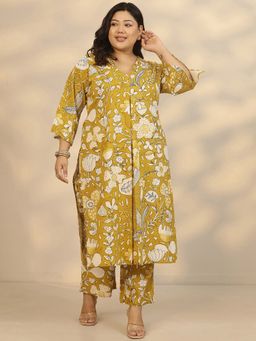 Extra love by Libas - Mustard Ethnic Motif Printed Front Pleated Kurta With Pant