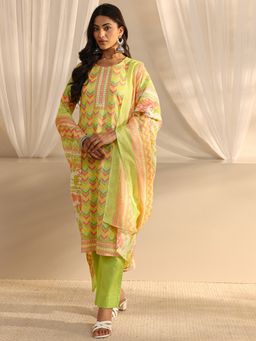 Gerua By Libas - Green Chevron Printed Straight Kurta With Pant & Dupatta
