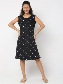 Smarty Pants - Women Cotton Black Color Heart Print Sleeveless Night Dress