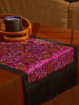 Maatir - Hand Embroidered Dark Pink Kantha Silk Table Runner