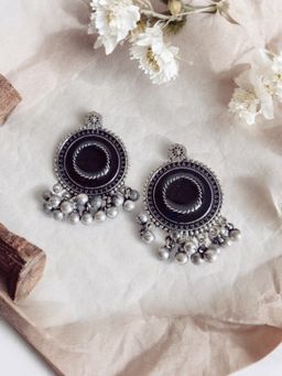 Niska - Black Baroque Earrings
