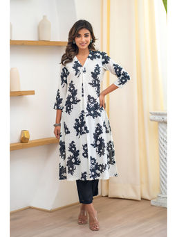 Autumnlane - Maurya Leafy Printed Kurta with Pant (Set of 2)