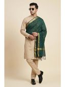 Green color option, Currently selected