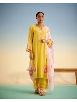 Shetab Kazmi - Yellow Kurta with Pant & Dupatta (Set of 3)