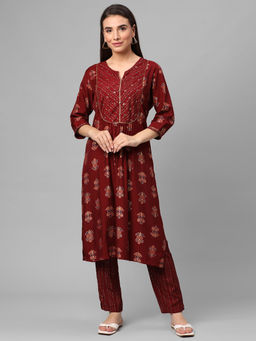 Shree - Women Rayon Red Floral Printed Kurta With Trousers (Set Of 2)
