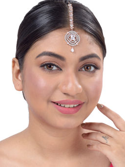 Saraf RS Jewellery - Solitaire Maang Tikka Ad Studded Rose Gold Plated For Women & Girls (Onesize)