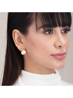 Palmonas - Women Pearl Gold Plated Stud Earrings