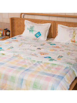 Cutie & Boo - Multi-Color Passport To Wonderland Duvet Cover & Filler with 1 Pillow Cover