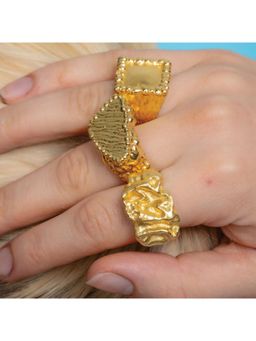 ARVINO - Molded Rocky Landscape Ring