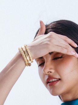 ARVINO - Weathered Sand Bangle