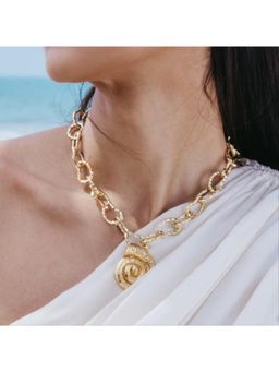 ARVINO - Coral Shell Link Necklace