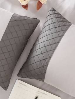 House of Owlet - Soft Grey Solid Super King Bedsheet With 2 Pillow Covers