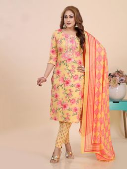 Amchoor - Mustard Floral Print Embroidered Kurta with Pant and Dupatta (Set of 3)