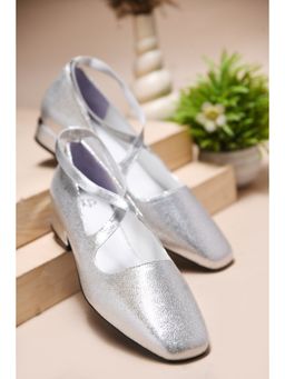 The White Pole - Women Silver Synthetic Leather Pumps