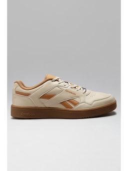 Reebok - CLUB C VALLEY Men Beige Sneakers