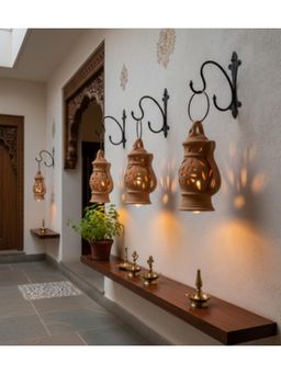 Swadeh - Hanging Lantern Shaped Plater