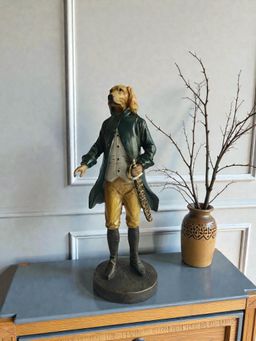 Sun Mun Decors - Royal Dog Figurine