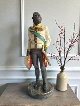 Sun Mun Decors - Royal Gorilla Figurine