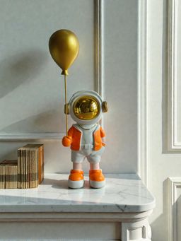 Sun Mun Decors - Orange Astronaut with Balloon