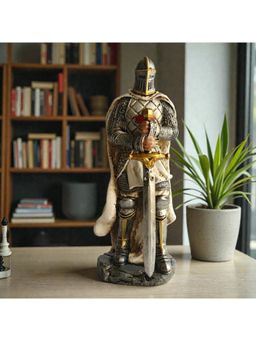 Sun Mun Decors - Silver Standing Knight