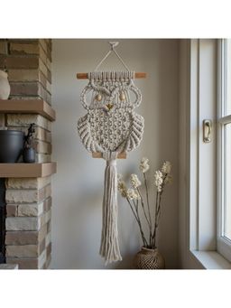Sun Mun Decors - White Premium Macrame Owl Décor