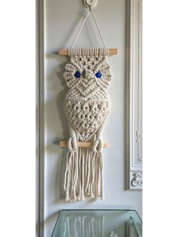 Sun Mun Decors - White Premium Macrame Owl Décor