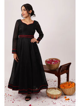 HANDME - Royal Chanderi Anarkali Gown with Belt (Set of 2)
