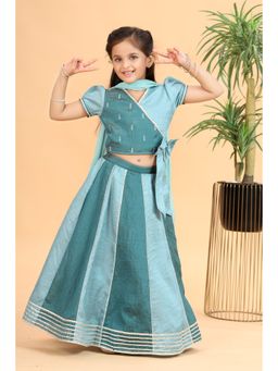 MASTARANG - Girls Teal Kalidhar Lehenga Choli with Dupatta