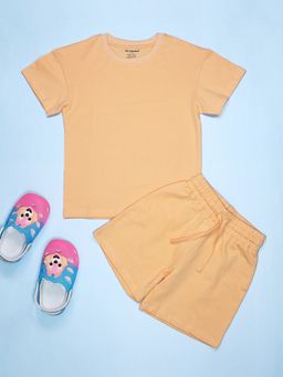 Be Awara - Half Sleeves Peach Fuzz Drop Shoulder T-Shirt & Shorts - Peach (Set of 2)