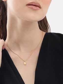 Carlton London - Women 18Kt Gold Plated Shell Pendant Necklace