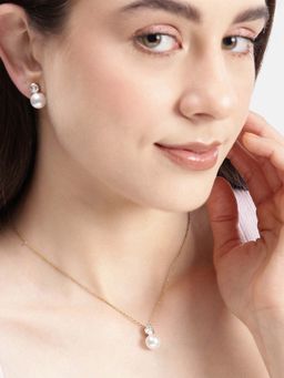 Carlton London - Women 18Kt Gold Plated White Solitaire Cz Pearl Necklace Set