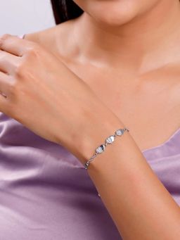 GIVA - Women 925 Silver Heart Bracelet