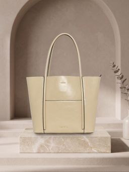 ESBEDA - Womens Off White Elegant Essentials Tote Bag (L)
