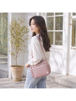 NFI Essentials - Womens Pink Lightweight Handbag (M)
