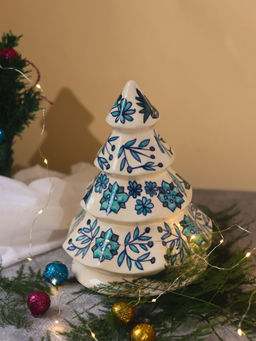 WEAVING HOMES - Snow White Christmas Tree