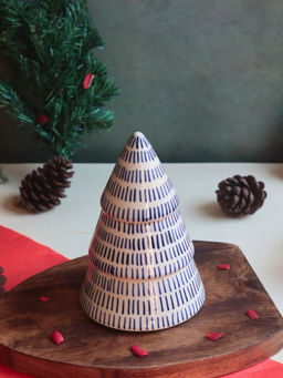WEAVING HOMES - Blue Lined Christmas Tree