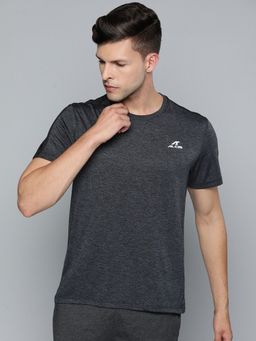 Alcis - Men Black Solid Slim Fit T-Shirt
