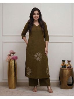 Gahan - Womens Viscose Rayon Straight Embroidered Kurta With Pant - Mehnadi