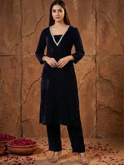 Gahan - Womens Navy Blue Kurta with Pant